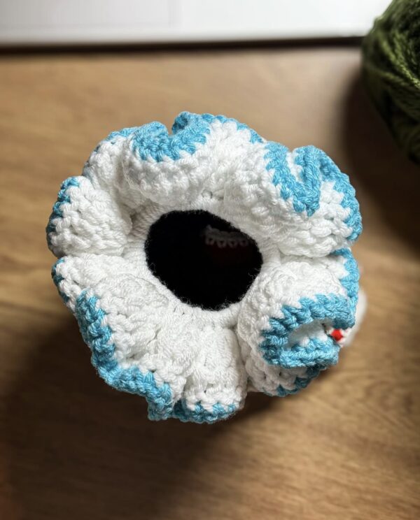 Handmade scrunchies - Image 4