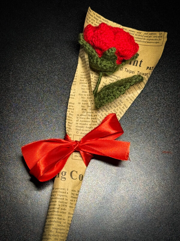Single Red Rose bouquet - Image 2