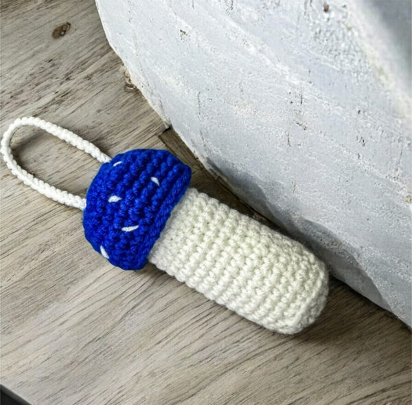 Mushroom Chapstick holder - Image 3